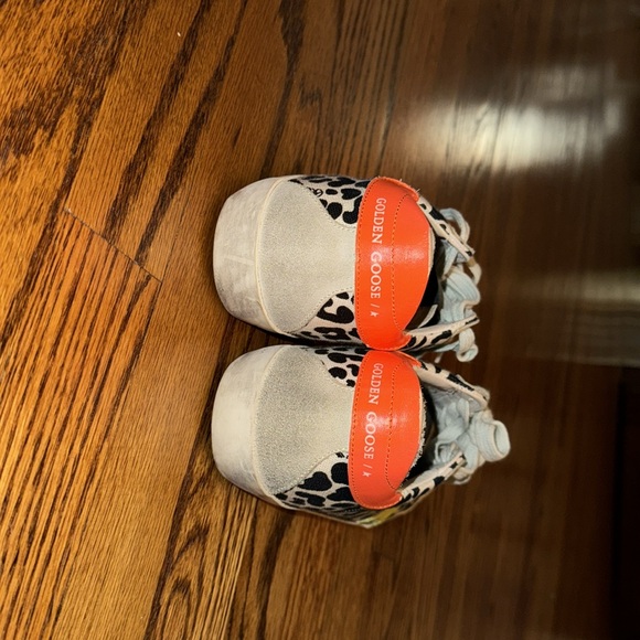 Golden Goose Size 37 leopard with orange back and green star - Picture 4 of 5